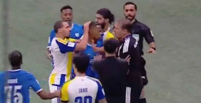 ايقاف ثنائي الهلال والغرافة 3 مباريات آسيويًا بسبب السلوك العنيف
