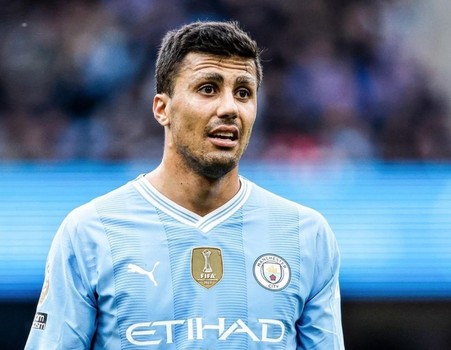 مانشستر سيتي يحدد سعر رودري