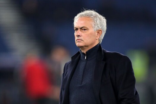 موجز المساء:مورينيو عاجز عن وصف ميسي وزيارة خاصة من انشيلوتي الى ريال مدريد، الاتلتيكو يشكو سلوك برشلونة، مواجهات نارية تنتظر الرياضي والحكمة في بطولة وصل
