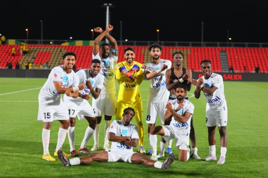 دوري روشن السعودي: التعاون يهزم الخلود والأخدود ينعش آماله بالبقاء
