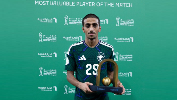 الهمامي رجل مباراة السعودية والكويت