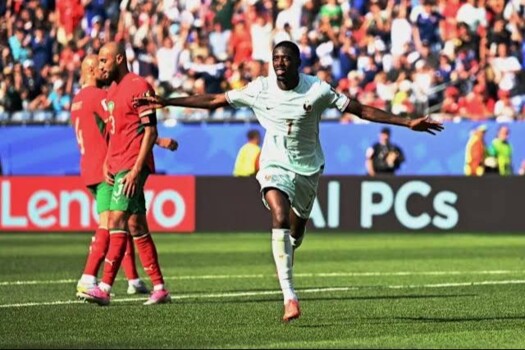 علامات لاعبي مباراة فرنسا والمغرب