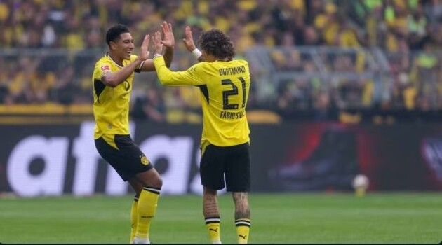 الدوري الالماني: دورتموند يحافظ على انطلاقته المثالية وخماسية لفرايبورغ