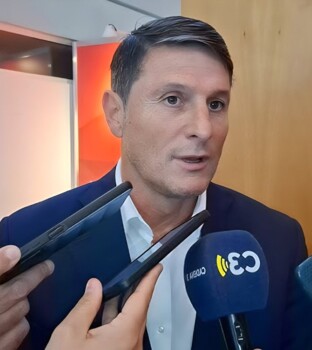 زانيتي: الأرجنتين تستحق نصف النهائي وميسي سيترك فراغا