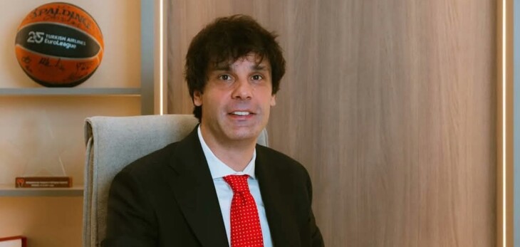 مدير جديد