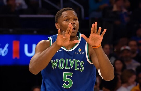 ادواردز وستيرتز  افضل مسجلي مباريات NBA فجر اليوم