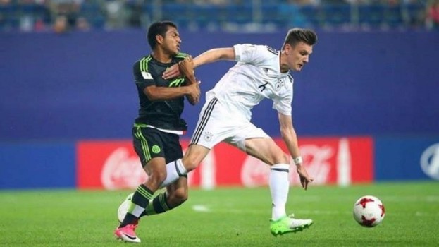 فالفيردي على أعتاب برشلونة، ألمانيا في وضع حرج، الرياضي يتقدم الهومنتم