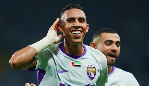 سفيان رحيمي يتربع على عرش هدافي العين آسيوياً