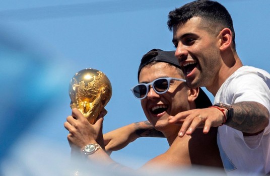 ديبالا: ما من كلمات يمكن أن تعبر عن شعورنا