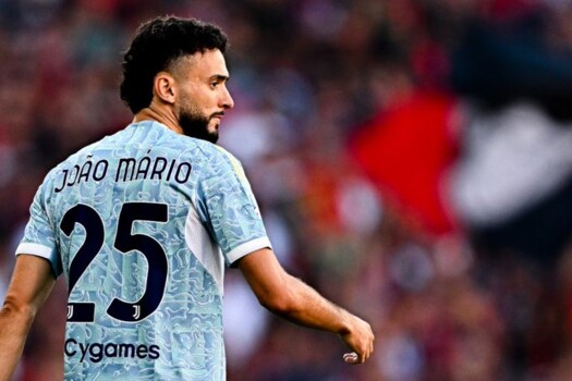 فيورنتينا يريد جواو ماريو من يوفنتوس