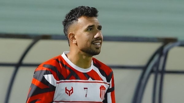 تريزيغيه: الاعتزال الدولي ليس مطروحاً