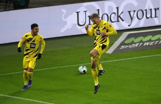 دورتموند يضرب لايبزيغ بثلاثيّة ويحرمه من إعتلاء صدارة التّرتيب