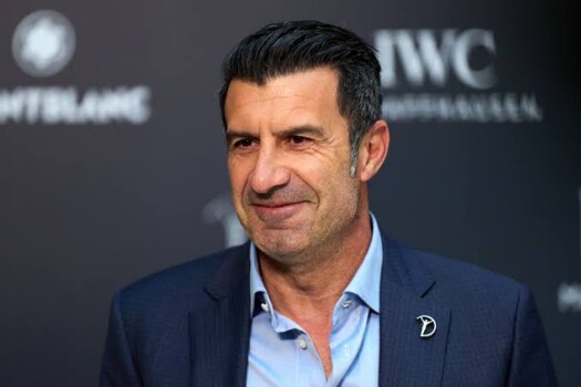 برشلونة يستبعد شركة بريطانية من رعايته بسبب لويس فيغو