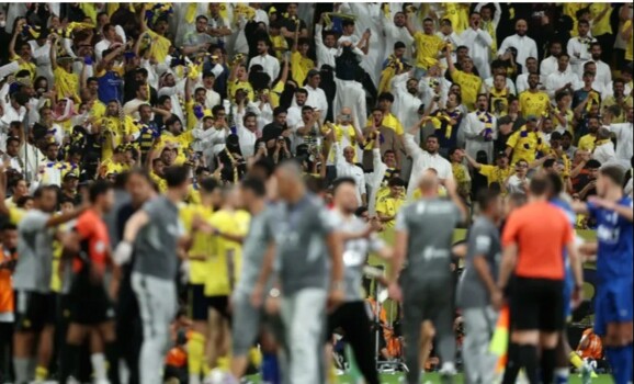 احالة مشجعين إلى النيابة بعد احداث شغب في ديربي الرياض
