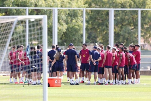 برشلونة يستعيد دولييه قبل مواجهة خيتافي ورافينيا يواصل التأهيل
