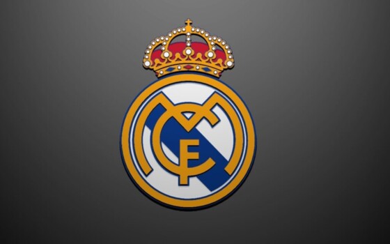 ريال مدريد يدرس تعزيز الظهير الأيمن وبيدرو بورو ضمن الأسماء المرشحة