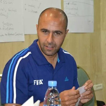 خاص-مالك حسون: وافقت على تدريب شباب الغازية