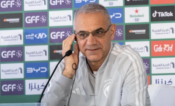 مساعد دونيس : السعودية تستهدف صدارة المجموعة أمام العراق