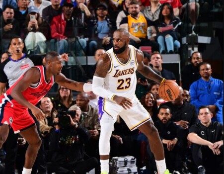 NBA: سقوط الليكرز والووريرز يضع حدًا لسلسلة ثلاث هزائم والروكتس يثأر من ناغتس