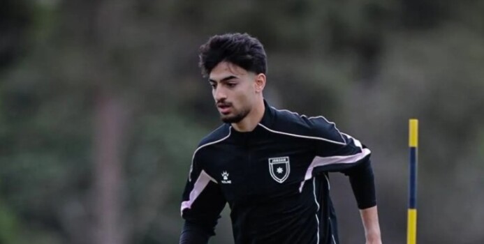سلامي يستدعي أبو غوش بديلًا لصبرة في قائمة الأردن للمونديال