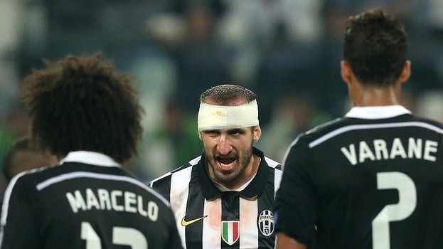 كيليني لاعب حر بعد التتويج بلقب اليورو