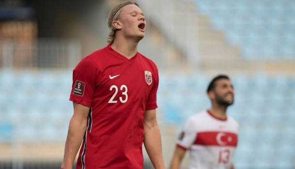 موجز المساء: ثلاثية لتركيا، فوز اول لهولندا وكرواتيا، ريال مدريد يرد على رونالدو وخسارة لبنان الأولمبي امام البحرين
