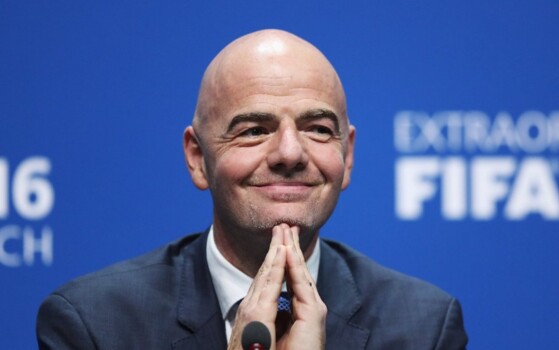 موجز الصباح: انفانتينو يتحدث بصراحة عن كأس العالم، اجتماع مطوّل بين الريال ومورينيو، ودياً فوز انكلترا والبرتغال والجزائر، النيكس يحقق اكبر عودة في تاريخ النهائيات، الحكمة يكتسح الهومنتمن ويقترب من حسم السلسلة