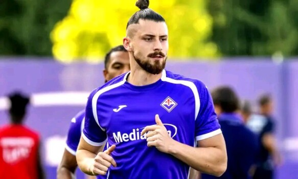 وكيل دراغوسين: اخترنا فيورنتينا عن قناعة
