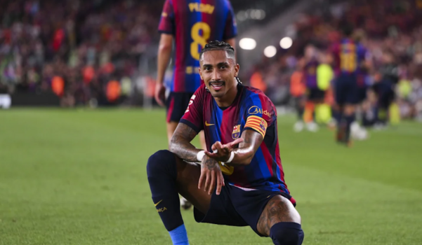 برشلونة يحسم بقاء رافينيا حتى 2030