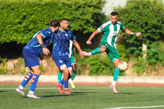 تعادل مثير بين الأنصار والعهد في افتتاح التصفية النهائية للدوري اللبناني