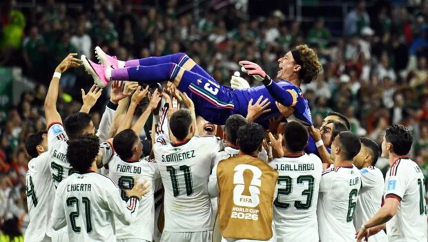 أوتشوا يدخل التاريخ كأكبر لاعب يمثل المكسيك في كأس العالم