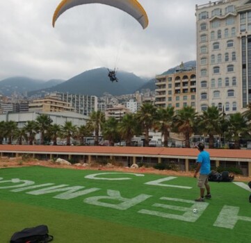 خاص - ميرا ايلي منصور: الـ Paragliding تساعد السياحة والنوادي المرخصة تطمئن المواطنين