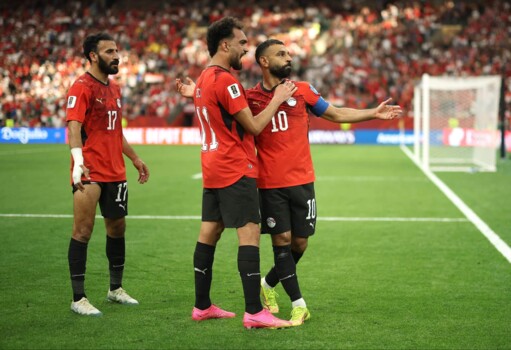 موجز الصباح: تعادل بلجيكا وايران وفوز تاريخي لمصر وتعادل الرأس الاخضر والاوروغواي، وزير الرياضة السعودي يؤازر لاعبي المنتخب، سجدة لامين يامال تجذب الانظار، نوسكوفا تحرز لقب بطولة برلين بفوزها على بيغولا