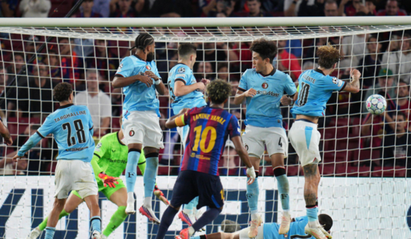 موجز الصباح: برشلونة و بي أس جي يظهران قوتهما الضاربة وليفربول يحسم قمته مع الاتلتيكو وفوز ارسنال على نابولي، ريباكينا تخطف صدارة التصنيف وتتأهل مع غوف وزفيريف لنصف نهائي بطولة اميركا، تعادل محبط لانتر ميامي امام شيكاغو وفوز اورلاندو سيتي، انتصار مهم للنصر والخلود