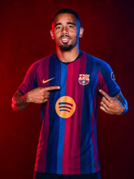 غابرييل جيسوس يصل برشلونة لإتمام انتقاله من ارسنال