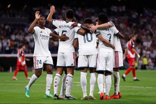 ريال مدريد يتفوق تاريخياً على روما قبل مواجهة مورينيو في دوري الأبطال