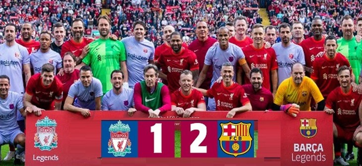 فيديو وصور مميزة من مباراة الاساطير بين برشلونة وليفربول