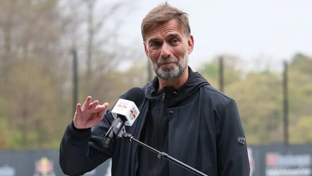 ريكيلمي ينفي التواصل مع كلوب ويتمسك بوعد هالاند ورودري في ريال مدريد