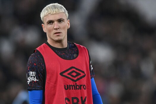 فيورنتينا يعلن التعاقد مع اليخاندرو خيمينيز