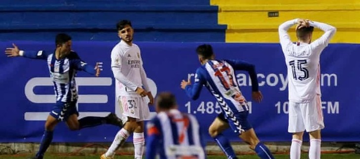 موجز الصباح: خروج مدوي للريال من كأس الملك، يوفنتوس بطل السوبر، اليونايتد يستعيد الصدارة، هزيمة مارسيليا ورونالدو يدخل التاريخ