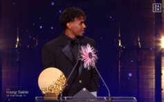 يامال: كنت أتمنى فوز كوبارسي بجائزة أفضل لاعب شاب