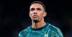 كاراغر: ارنولد ارتكب خطأ كبير بالانتقال الى ريال مدريد