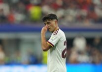 بيدري يبدأ مواجهة بلجيكا من مقاعد البدلاء
