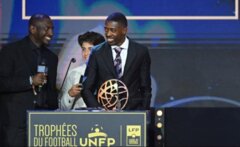 ديمبيلي أفضل لاعب في فرنسا للموسم الثاني توالياً