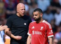 ليفربول يودّع صلاح وروبرتسون بتكريم خاص قبل نهاية الموسم