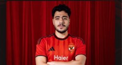 الاهلي يعيد أكرم توفيق الى صفوفه