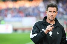كلوزه يتوقع تحطيم رقمه التاريخي في كأس العالم ويفضل ميسي