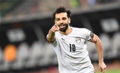 بنود إضافية تعرقل انتقال محمد صلاح إلى بشيكتاش