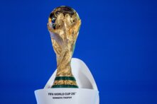 كاراغر يرفض إقامة كأس العالم كل عامين