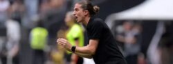 فيليبي لويس يقترب من تدريب ليفركوزن